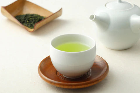 抹茶に含まれるカフェインとは　お茶の種類別のカフェイン量をご紹介いたします