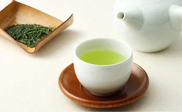 抹茶に含まれるカフェインとは　お茶の種類別のカフェイン量をご紹介いたします
