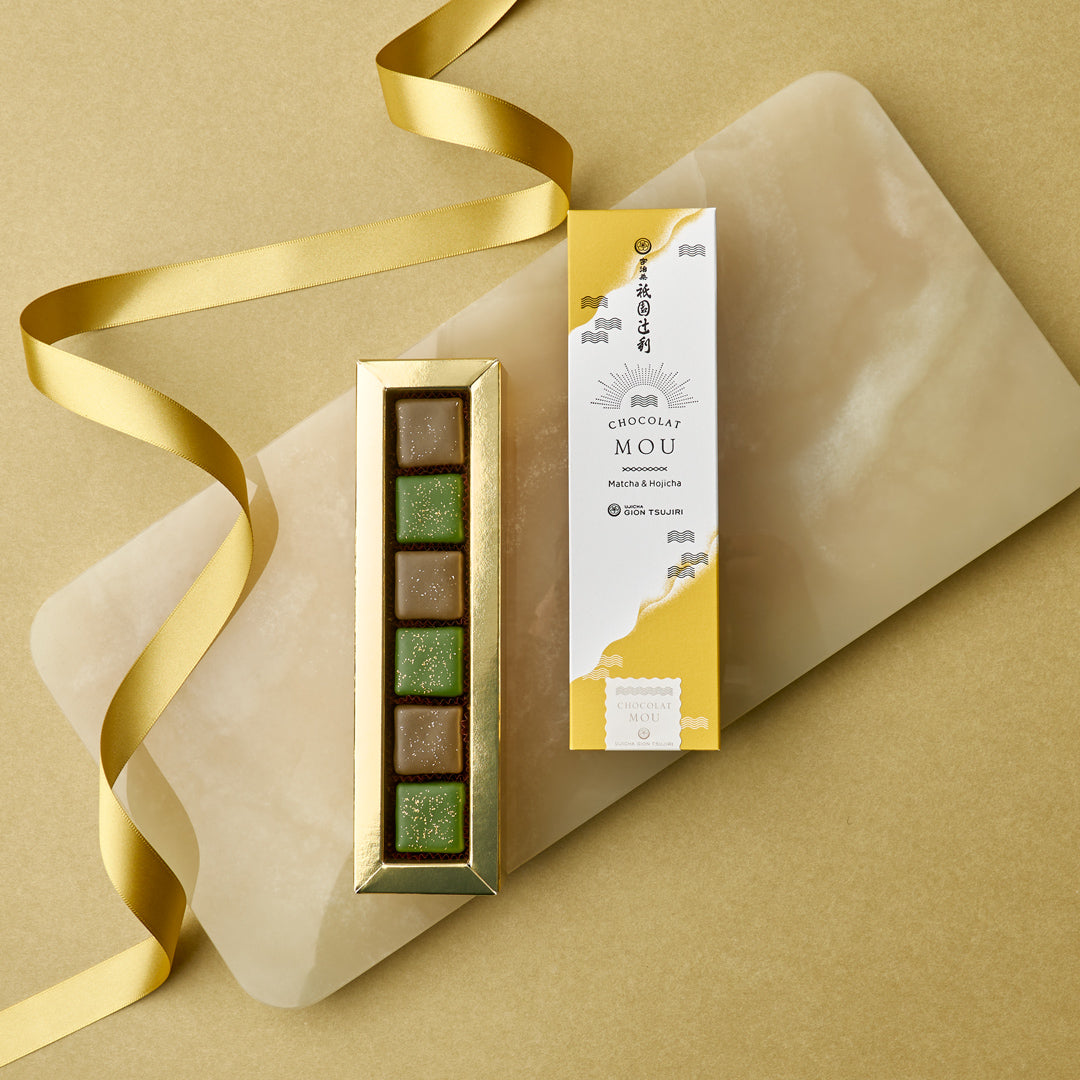 【第二弾✴︎クリスマス特別限定品①】黄金エネルギー入りお抹茶と濃厚ショコラのケーキ 黄金エネルギー入りお抹茶と濃厚ショコラのケーキ 第二弾